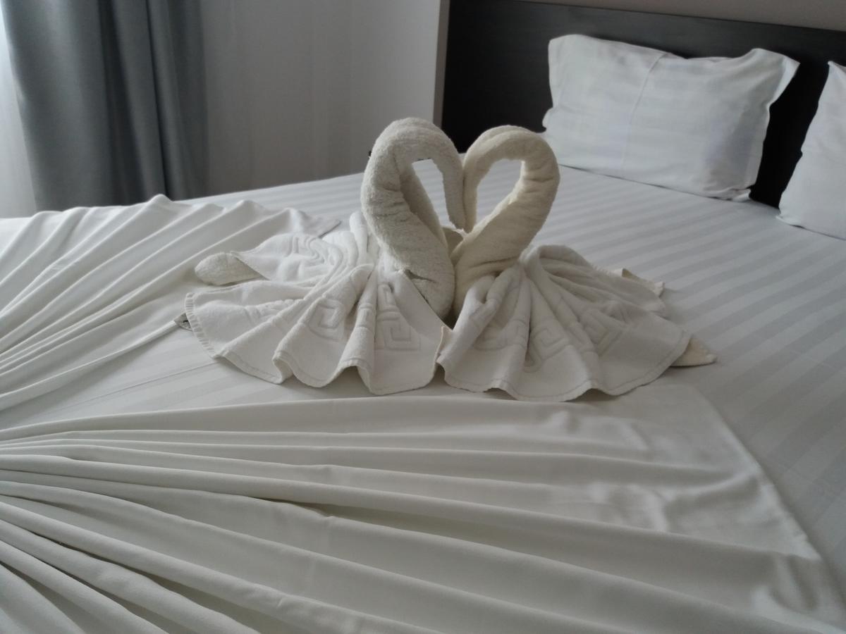 Blue Wave Hotell Năvodari Eksteriør bilde